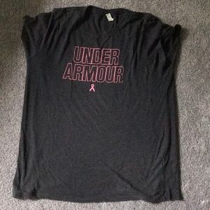 Under Armor t-shirt